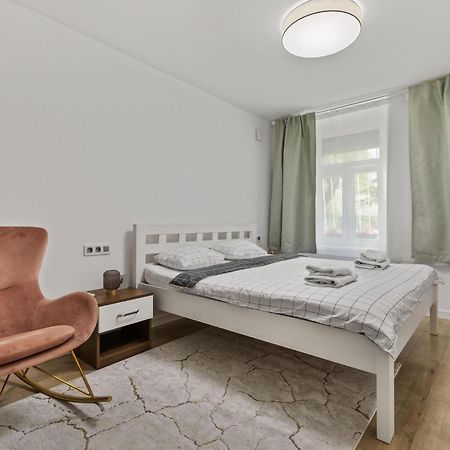 Garden Apartman - With Parking Daire Bratislava Dış mekan fotoğraf